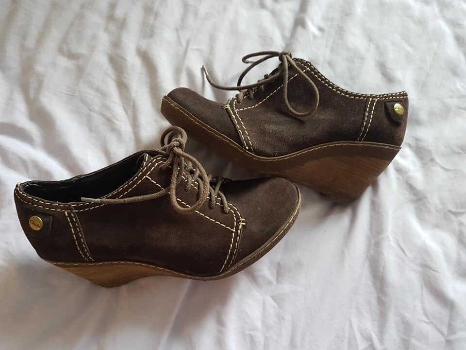 clarks softwear shoes